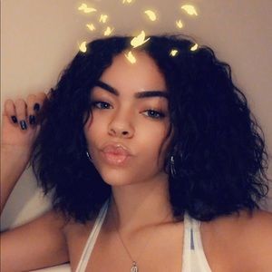 Meet your Posher, Corinne